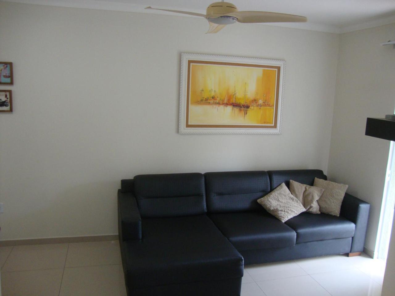 Apartamento Aluguel Temporada Бомбиньяс Экстерьер фото